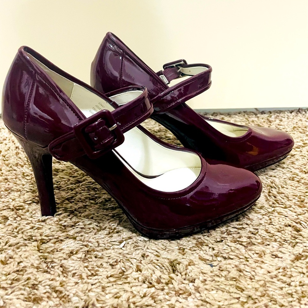 Classy and sexy merlot colored Calvin Klein pumps